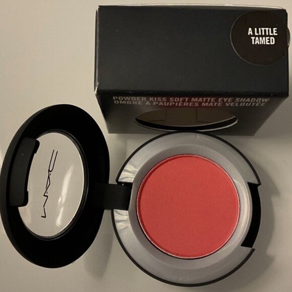 MAC Powder Kiss Soft Matte Eyeshadow - A Little Tamed - Picture 3 of 4